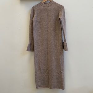 ASOS Design maternity knit dress, 2